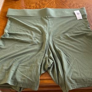 Old Navy Shorts. Never Worn!